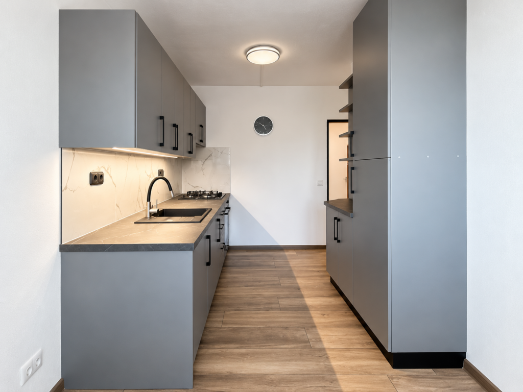Prodej prostorného bytu 3+kk s balkonem v klidné lokalitě